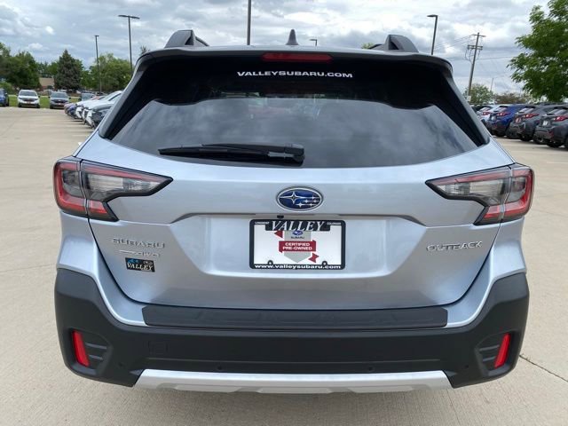 Used 2022 Subaru Outback Limited AWD/4WD image 4