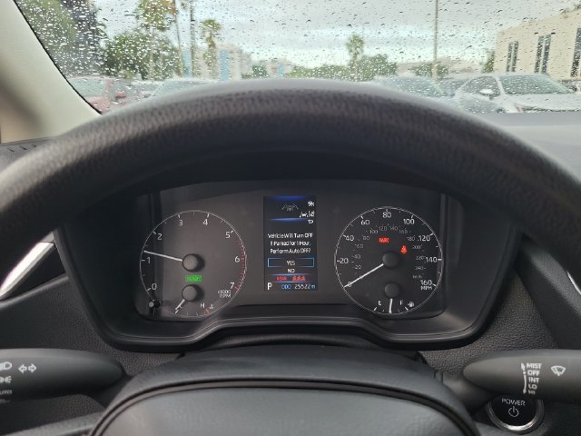 Used 2025 Toyota Corolla LE w/ LE Premium Package FWD image 17
