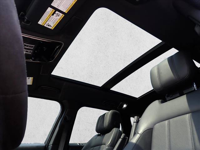 Used 2022 Land Rover Range Rover Sport HST AWD/4WD image 16