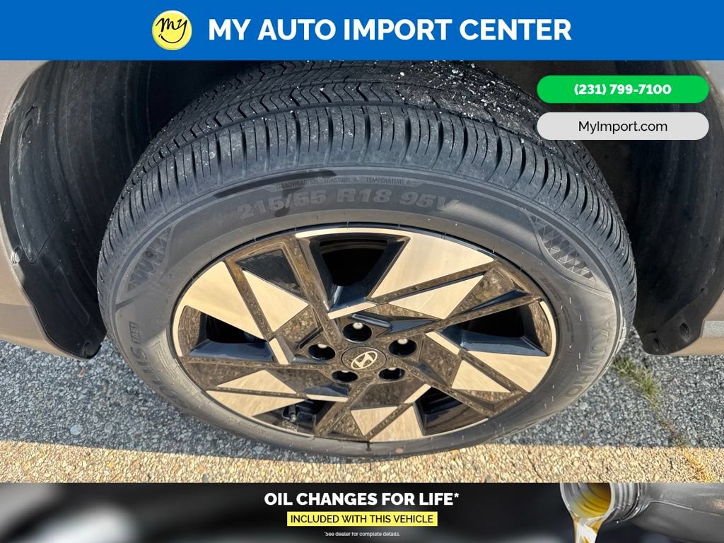 Used 2025 Hyundai Kona SEL AWD/4WD image 9