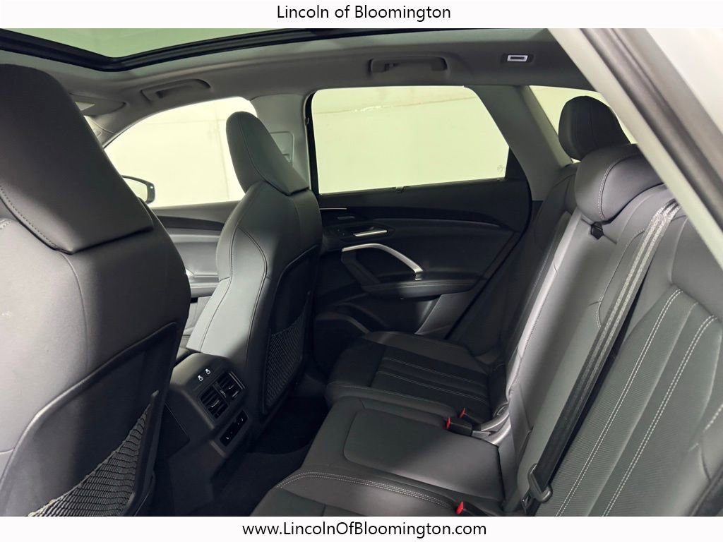 Used 2025 Audi Q5 Prestige image 29