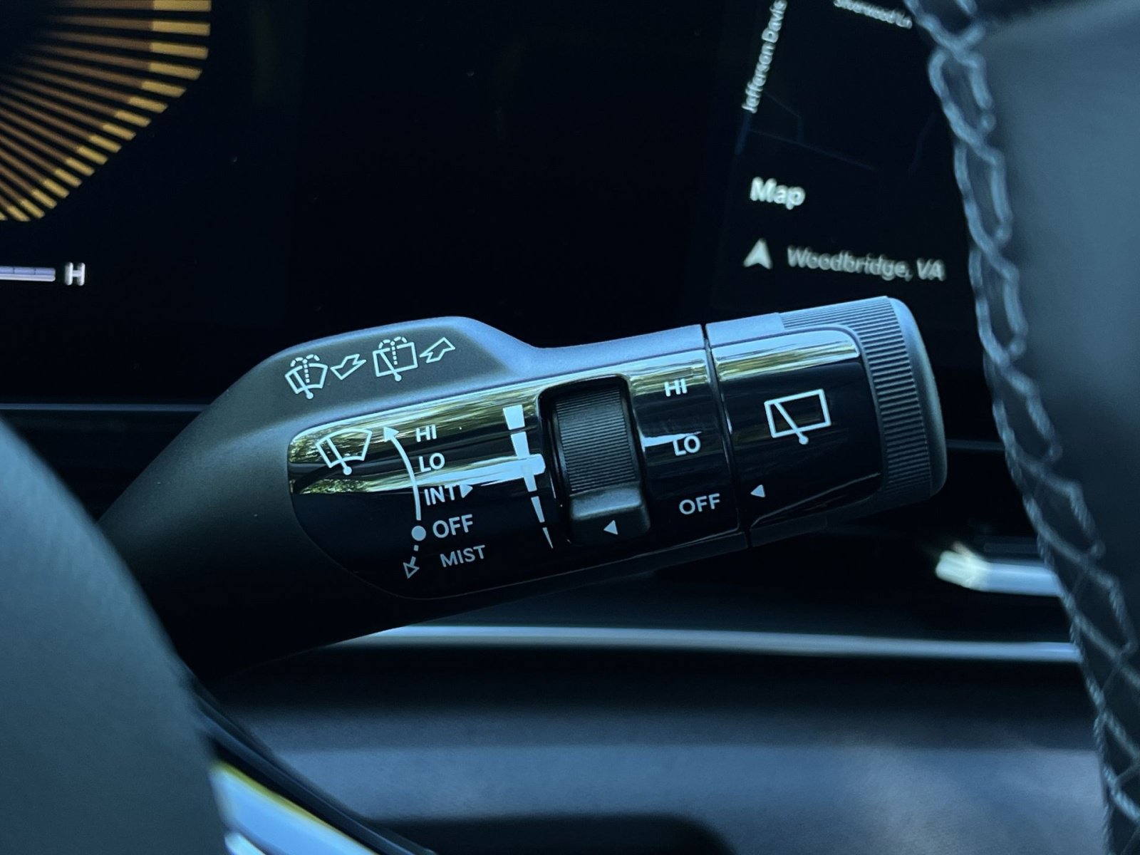 New 2026 Kia Carnival EX FWD image 36
