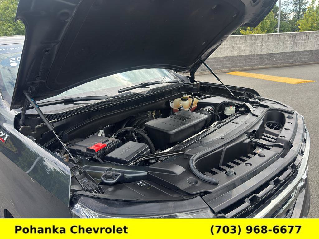 Certified 2022 Chevrolet Tahoe Z71 w/ Luxury Package AWD/4WD image 33