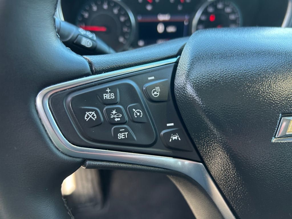 Used 2024 Chevrolet Equinox LT AWD/4WD image 16