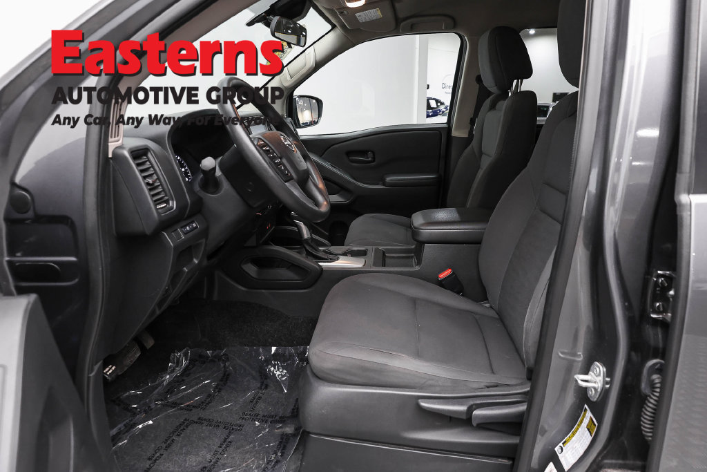 Used 2024 Nissan Frontier S AWD/4WD image 15