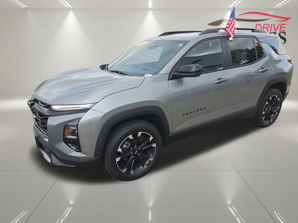 Certified 2025 Chevrolet Equinox RS w/ Safety and Technology Package AWD/4WD image 4