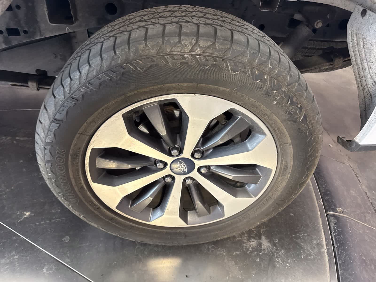 Used 2018 Ford F150 XL w/ Equipment Group 101A Mid RWD image 10