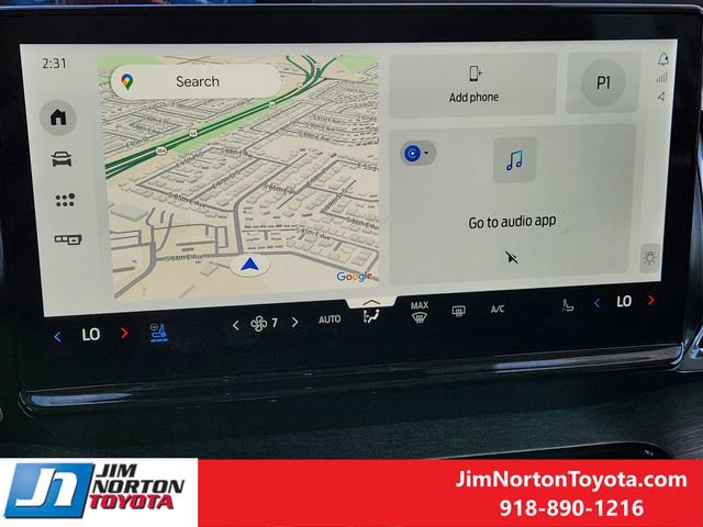 Used 2025 Ford Expedition Platinum image 18