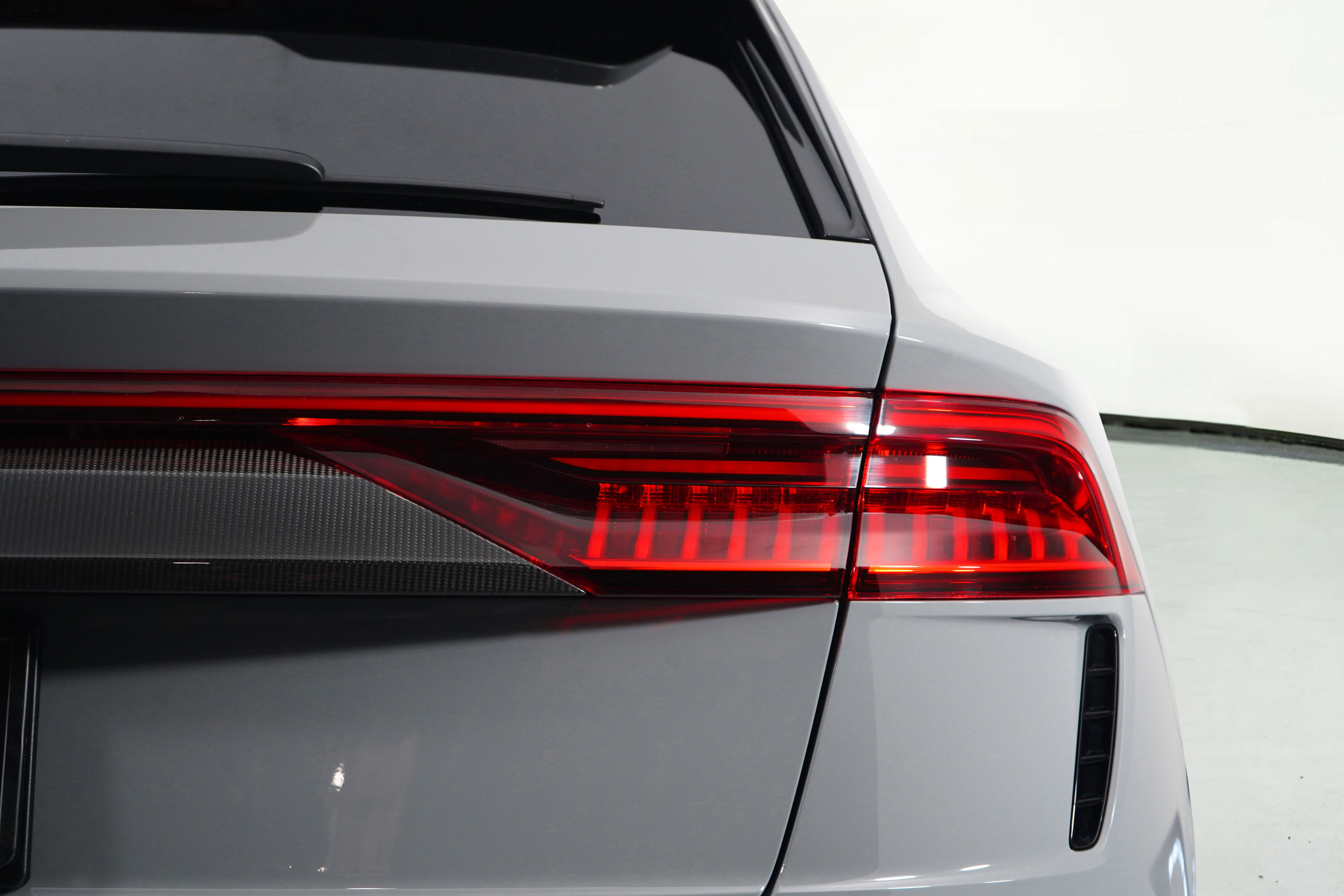 Used 2024 Audi RS Q8 image 13