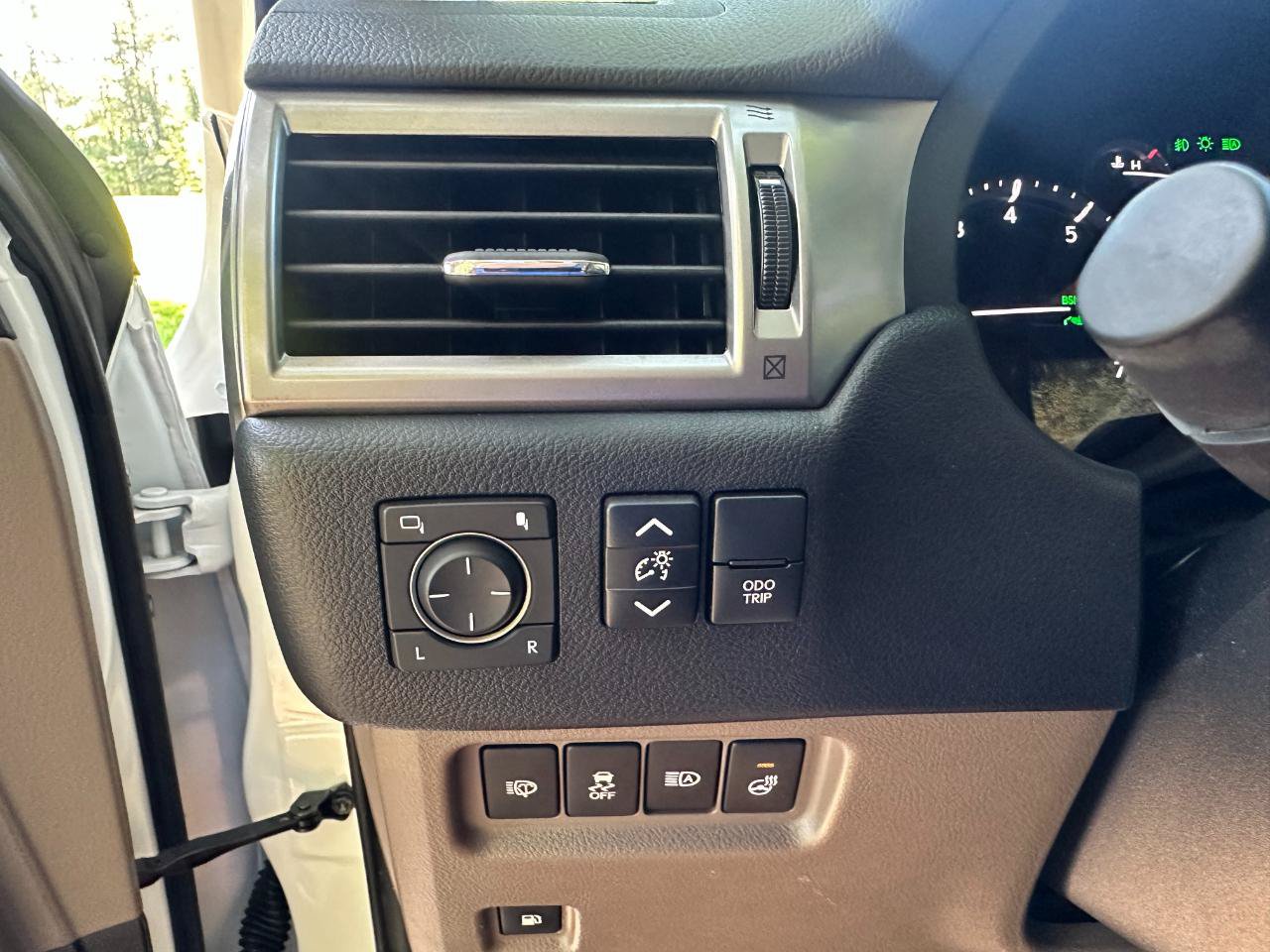 Used 2023 Lexus GX 460 Premium AWD/4WD image 41