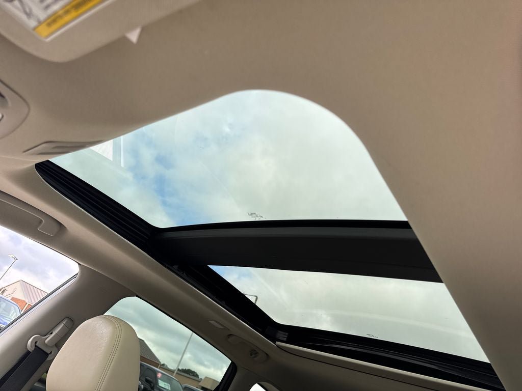 Used 2020 Nissan Murano Platinum FWD image 17