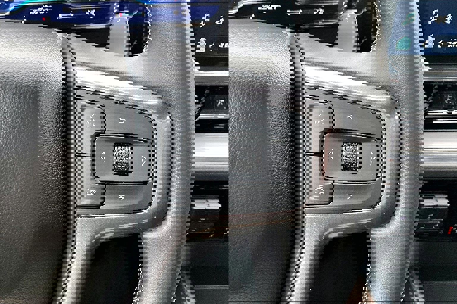 Used 2024 Chevrolet Silverado 1500 High Country w/ Z71 Off-Road Package image 18