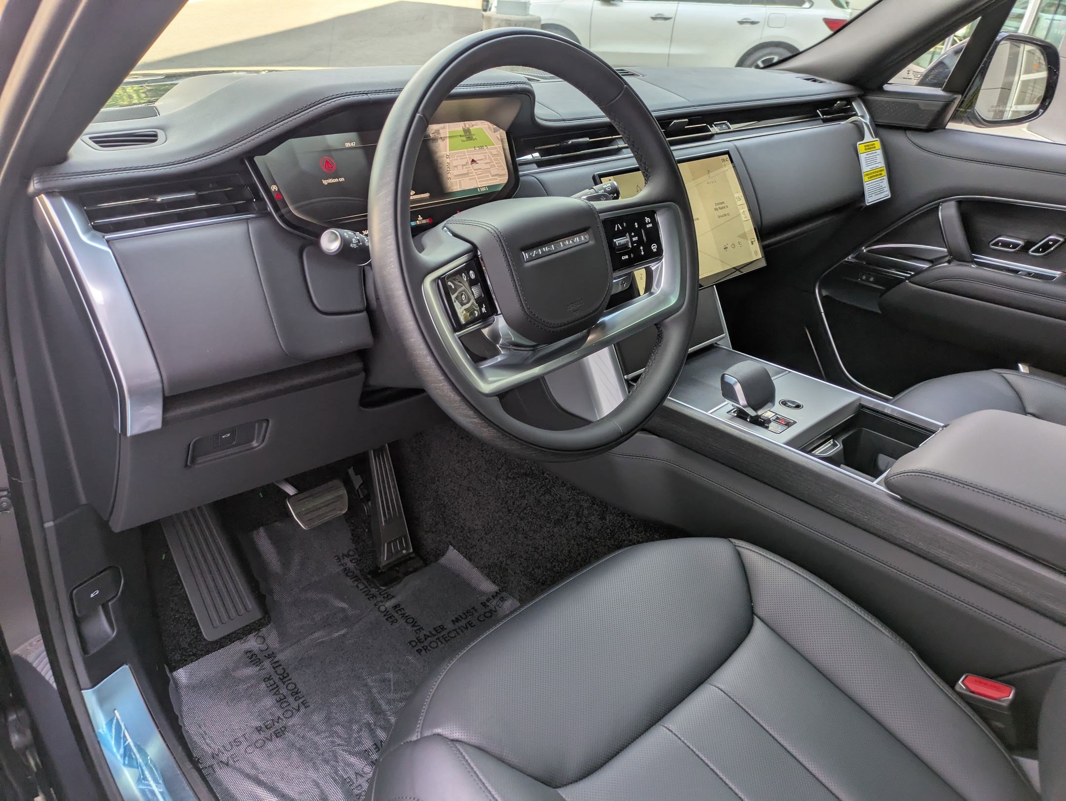 New 2025 Land Rover Range Rover Long Wheelbase Autobiography image 14