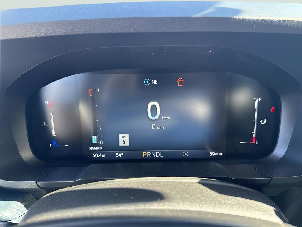 New 2025 Ford Maverick Lariat w/ Black Appearance Package image 10