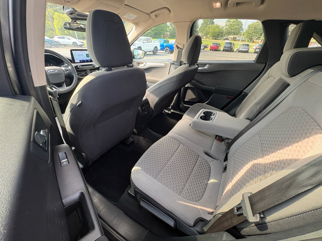 Used 2020 Ford Escape SE FWD image 24