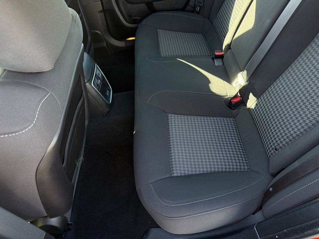 Used 2023 Dodge Charger GT image 12