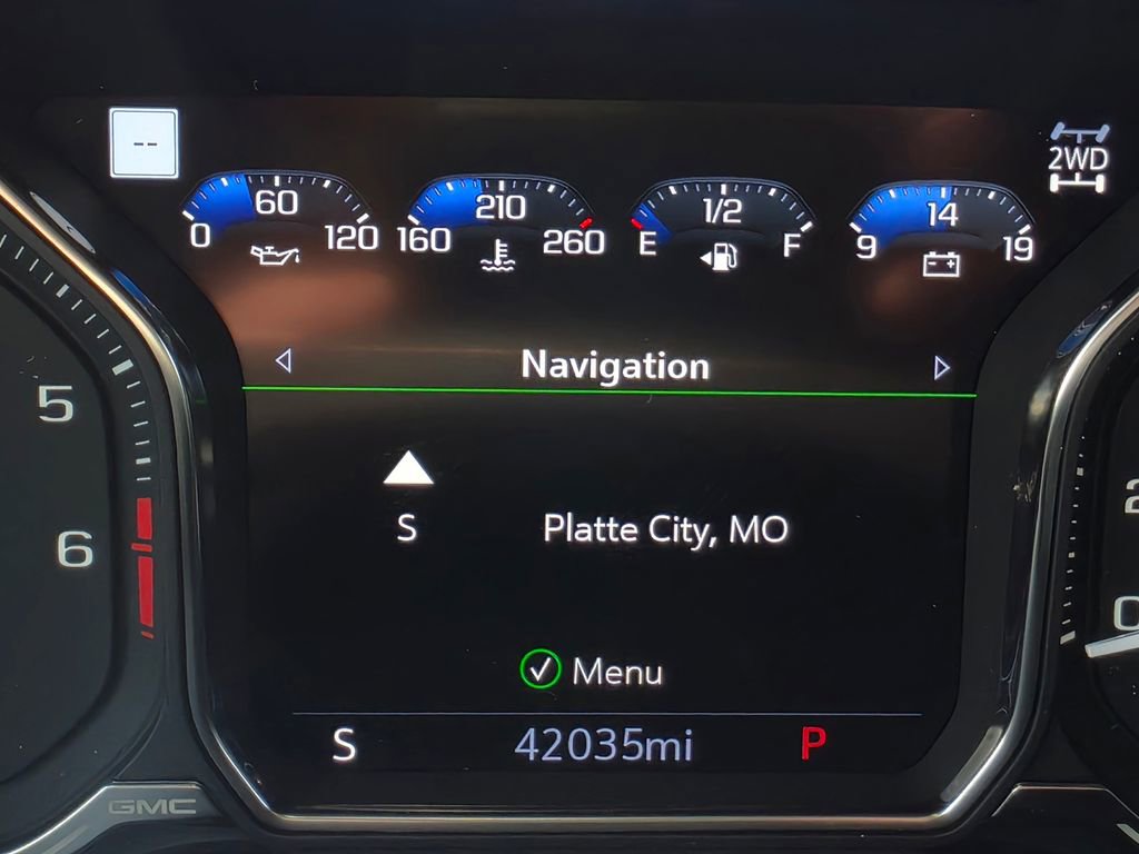 Used 2021 GMC Yukon Denali w/ Denali Premium Package AWD/4WD image 43