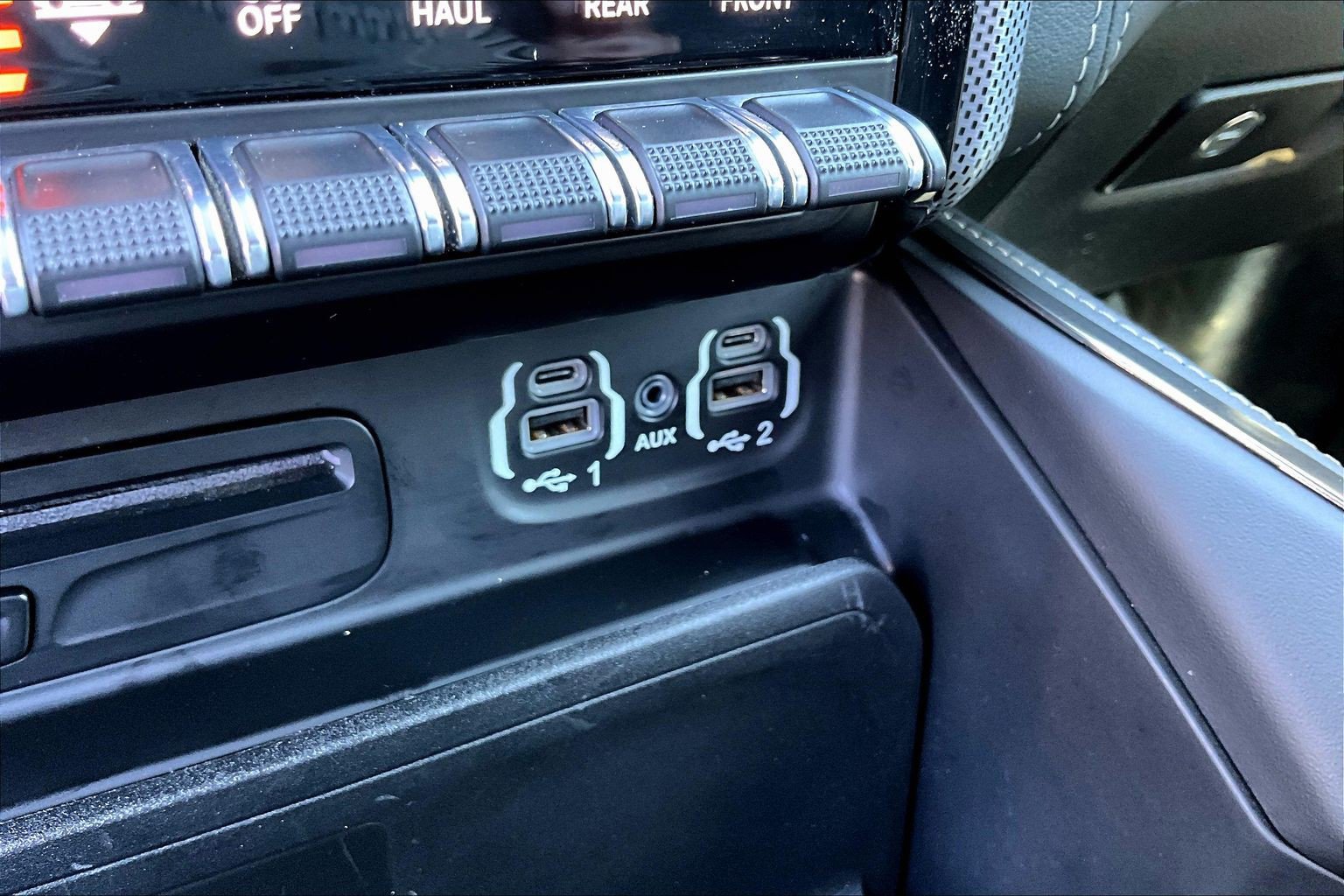 Used 2019 RAM 1500 Limited image 17