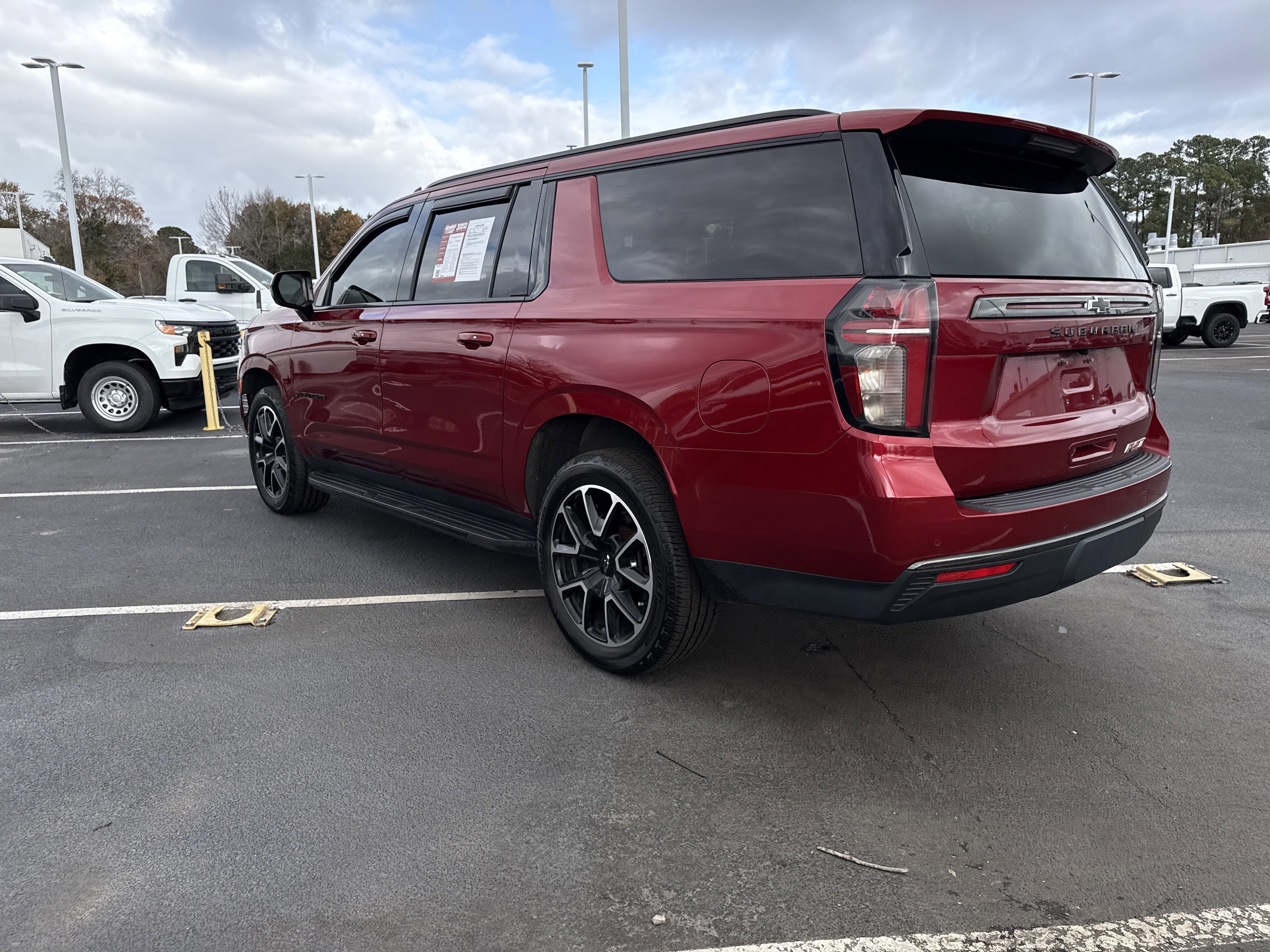 Used 2021 Chevrolet Suburban RST w/ Rear Media and Nav Package image 14