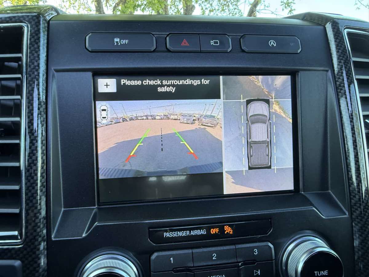 Used 2019 Ford F150 Lariat w/ Equipment Group 502A Luxury image 27