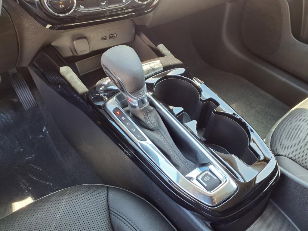 New 2025 Chevrolet Trax ACTIV w/ Driver Confidence Package image 11