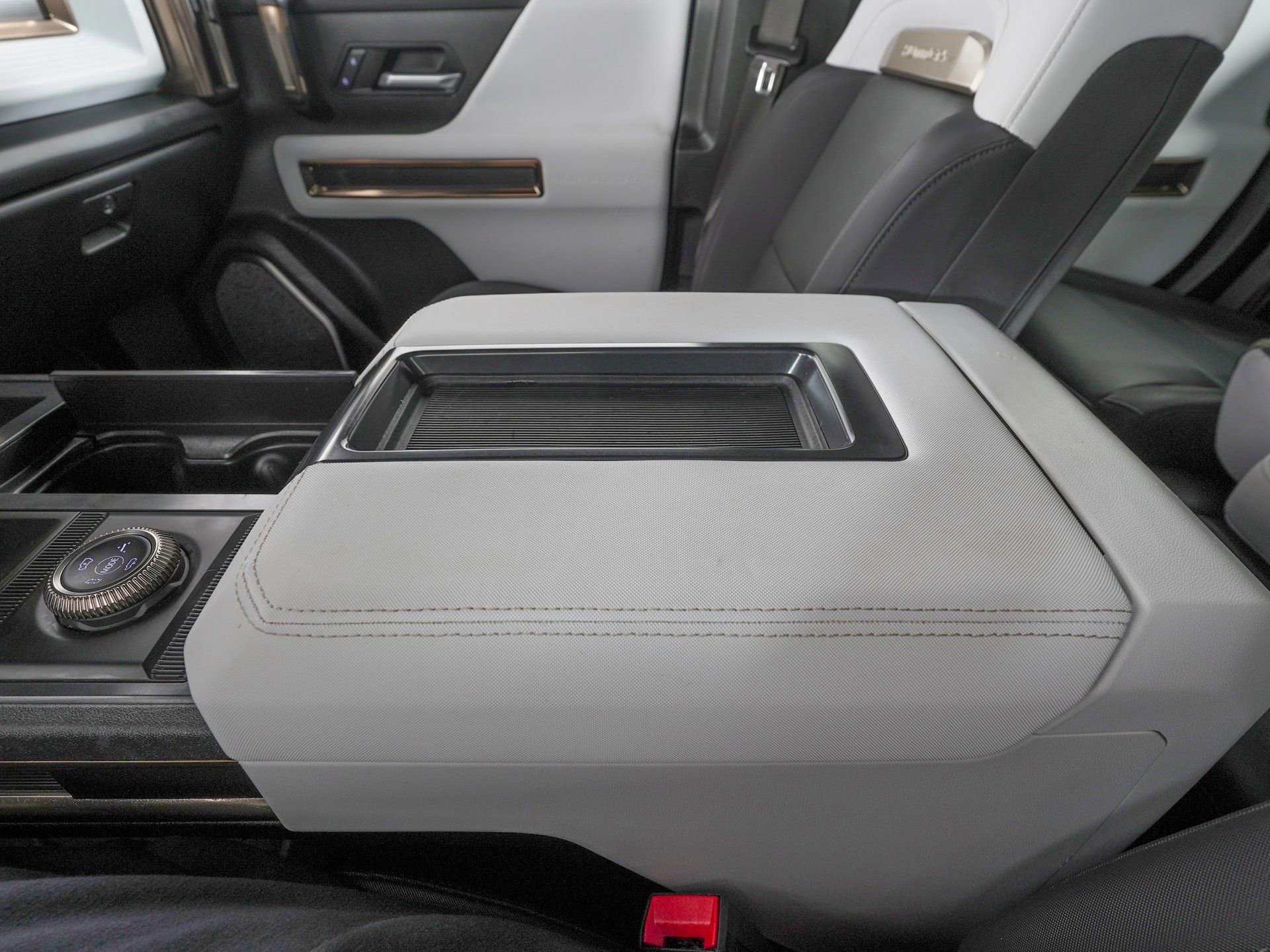 Used 2024 GMC Hummer EV 3X image 30