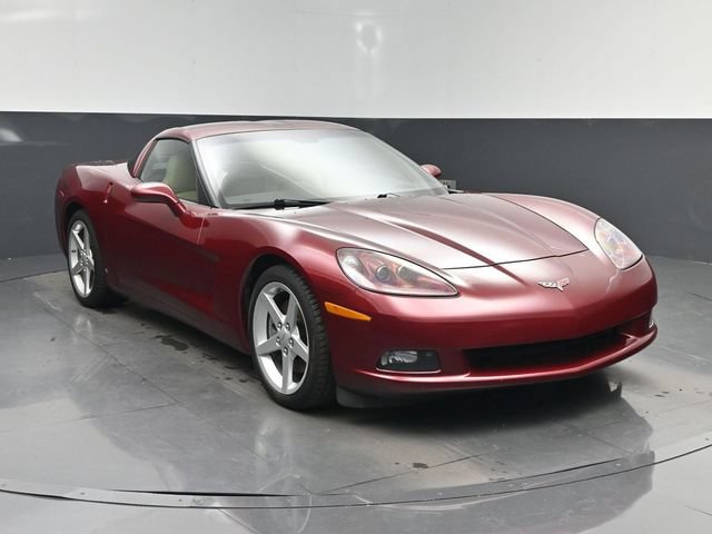 Used 2007 Chevrolet Corvette Coupe w/ Preferred Equipment Group RWD image 8