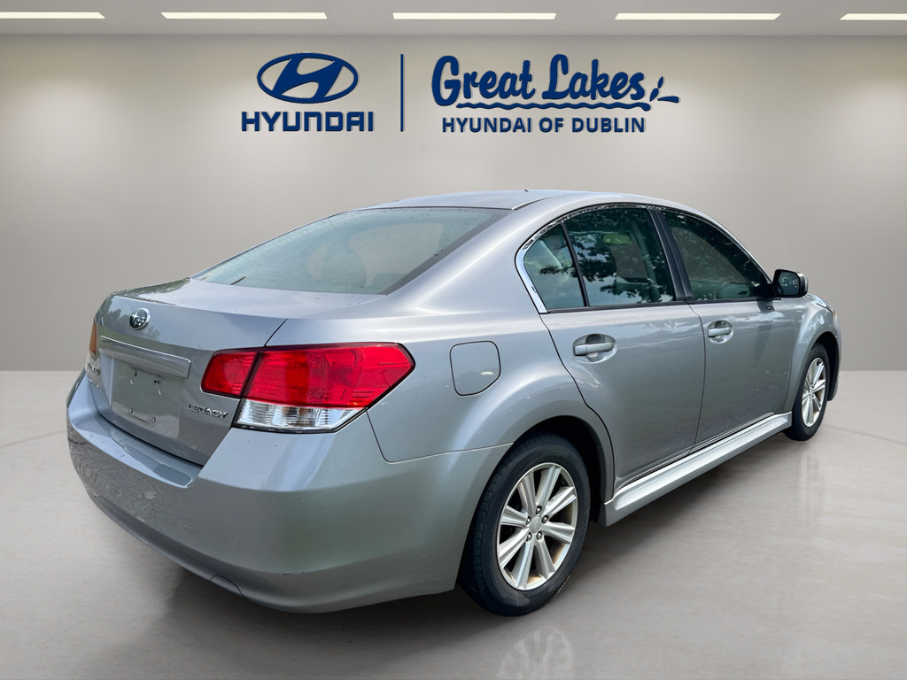 Used 2010 Subaru Legacy 2.5i Premium AWD/4WD image 5