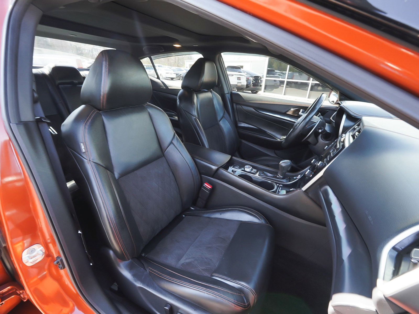 Used 2021 Nissan Maxima SR w/ Sport Mat Group image 39