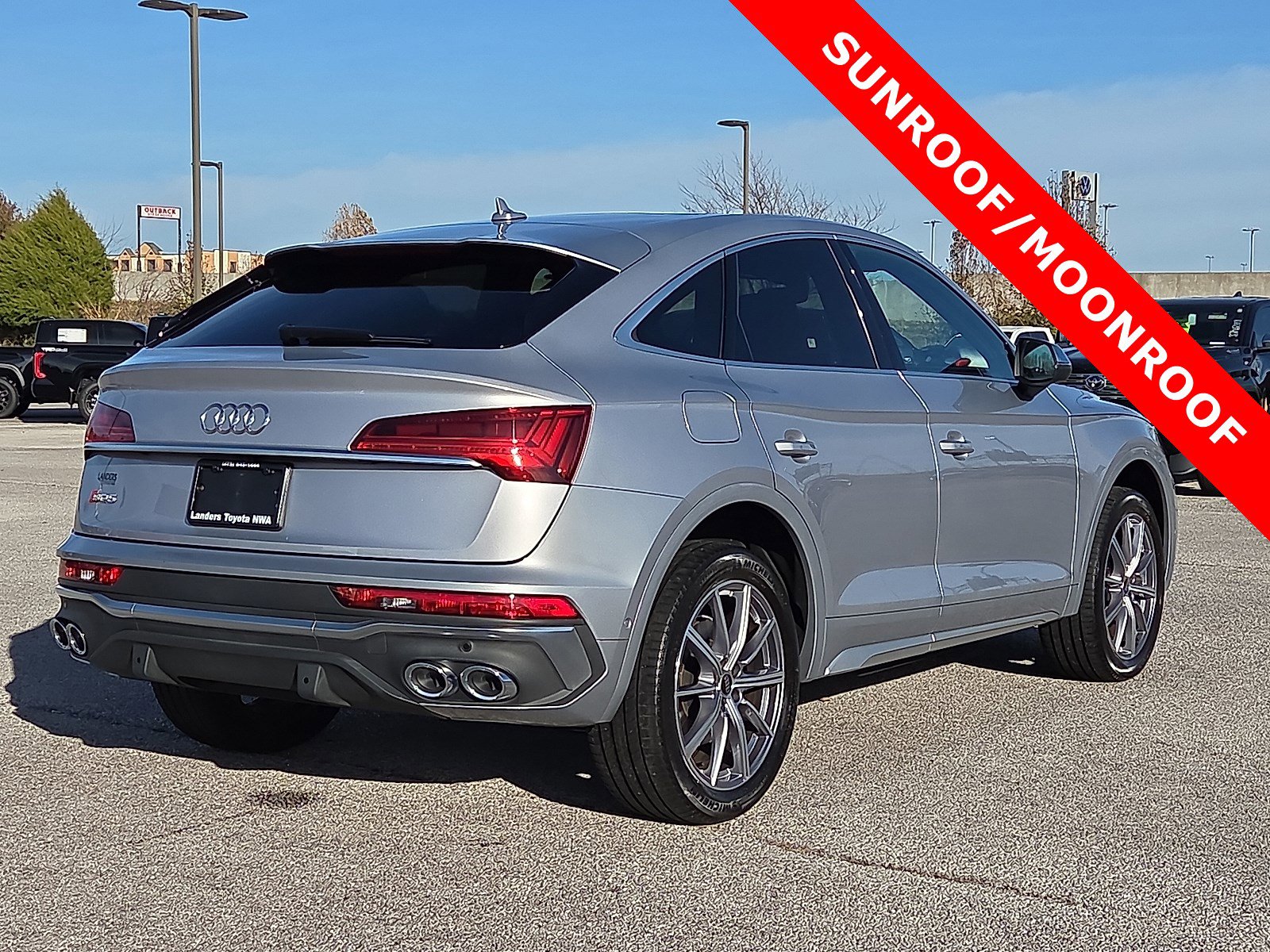 Used 2023 Audi SQ5 Prestige w/ Prestige Package image 5