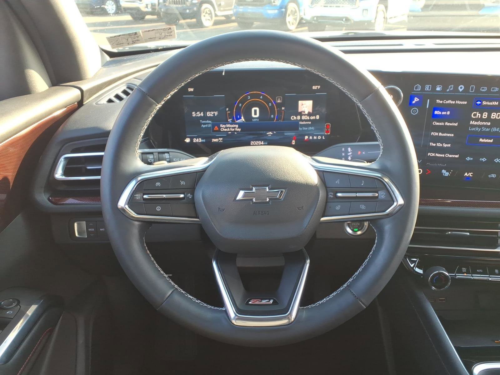 Certified 2025 Chevrolet Traverse Z71 w/ Driver Confidence Package AWD/4WD image 22