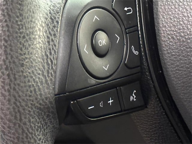 Used 2020 Toyota RAV4 XLE image 14