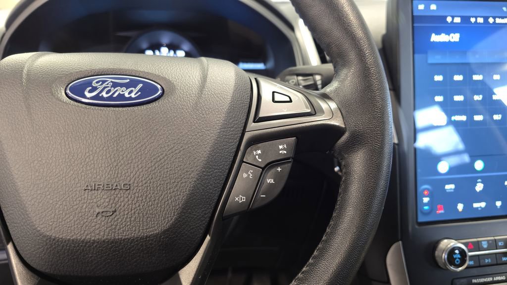 Used 2022 Ford Edge SEL w/ Convenience Package image 22