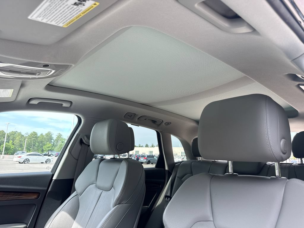 Used 2018 Audi Q5 2.0T Premium Plus w/ Premium Plus Package AWD/4WD image 30