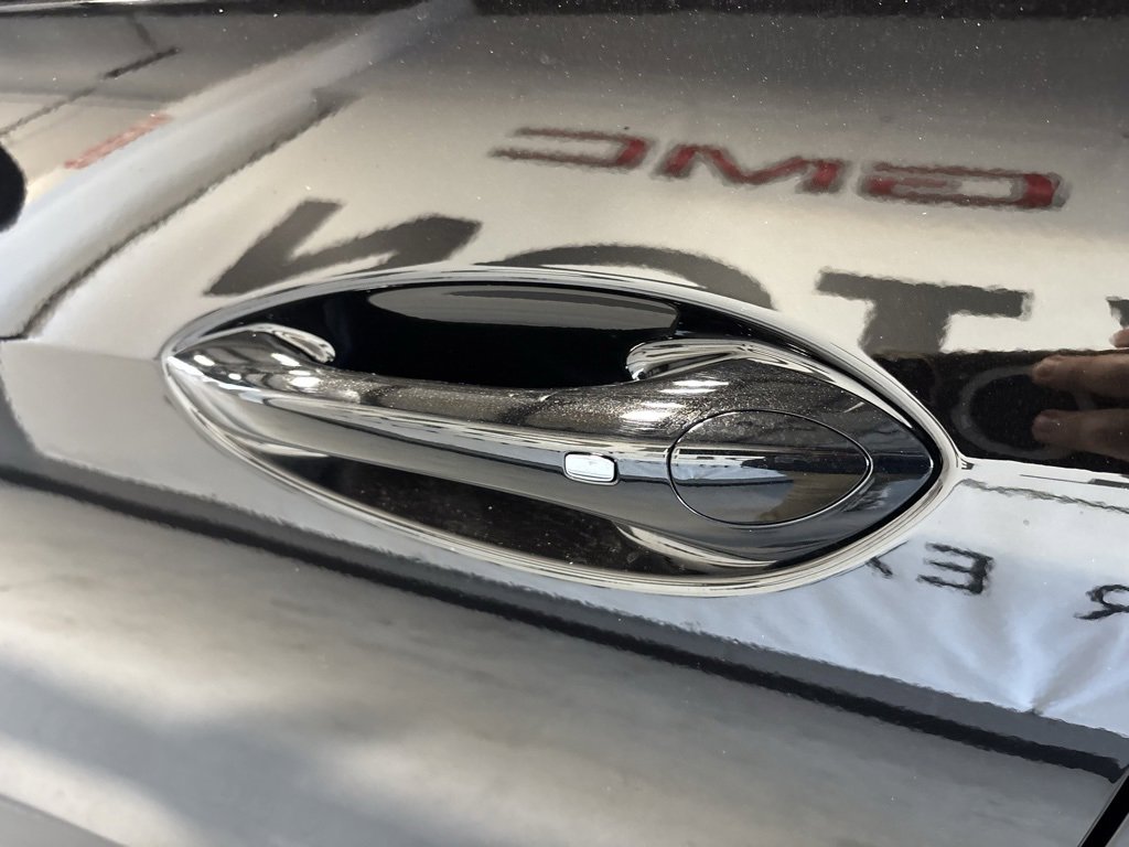 New 2026 Chevrolet Trax RS w/ Driver Confidence Package image 10