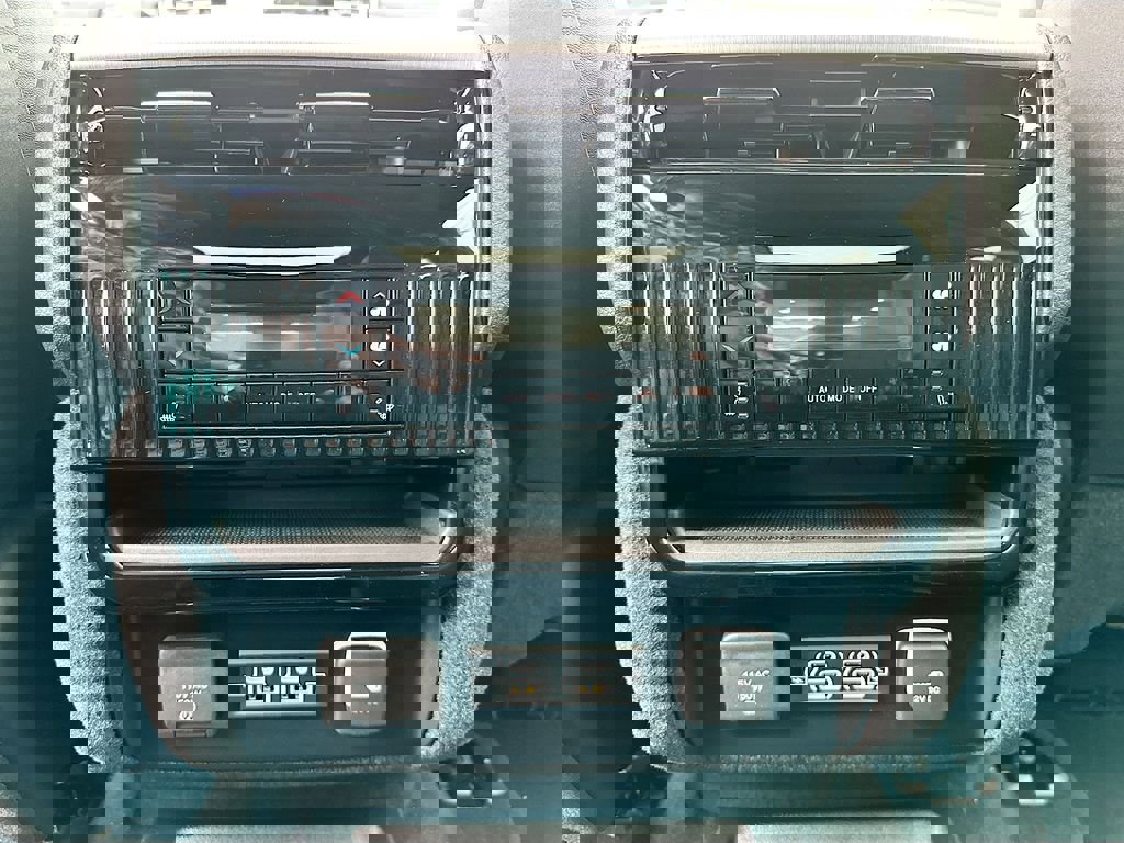 New 2026 Jeep Grand Wagoneer L Limited image 28