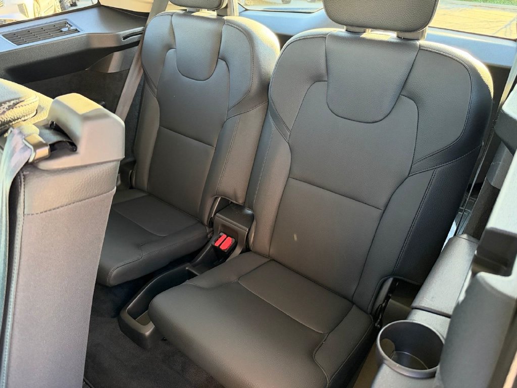 Certified 2024 Volvo XC90 B5 Plus AWD/4WD image 10
