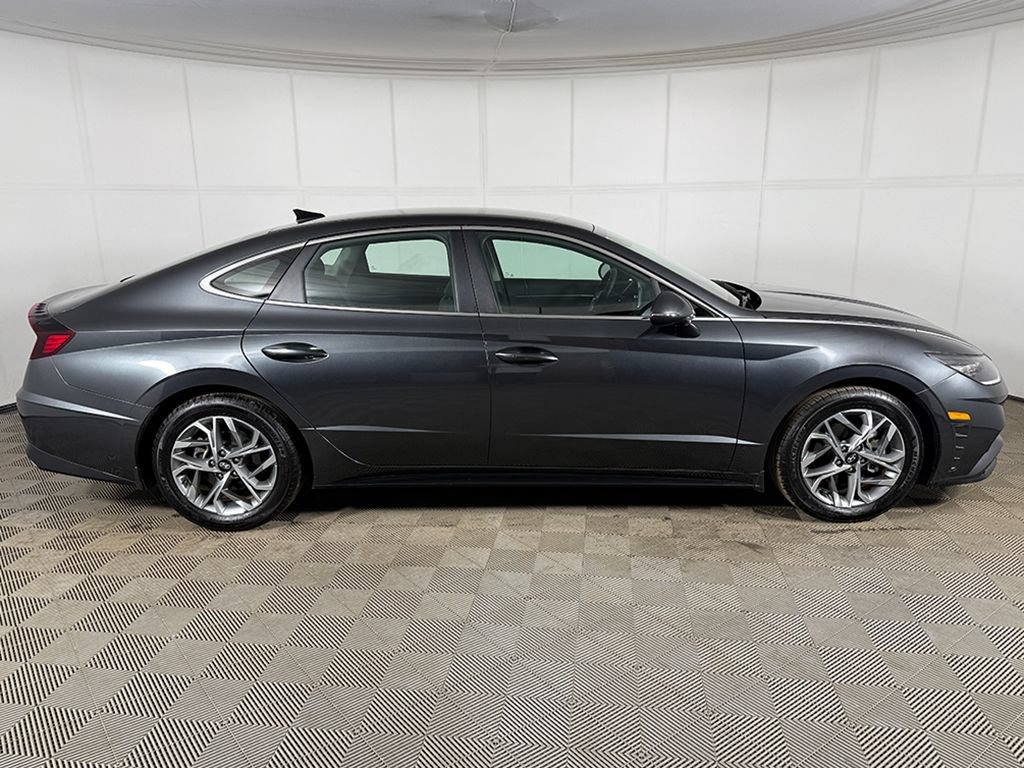 Certified 2023 Hyundai Sonata SEL FWD image 14