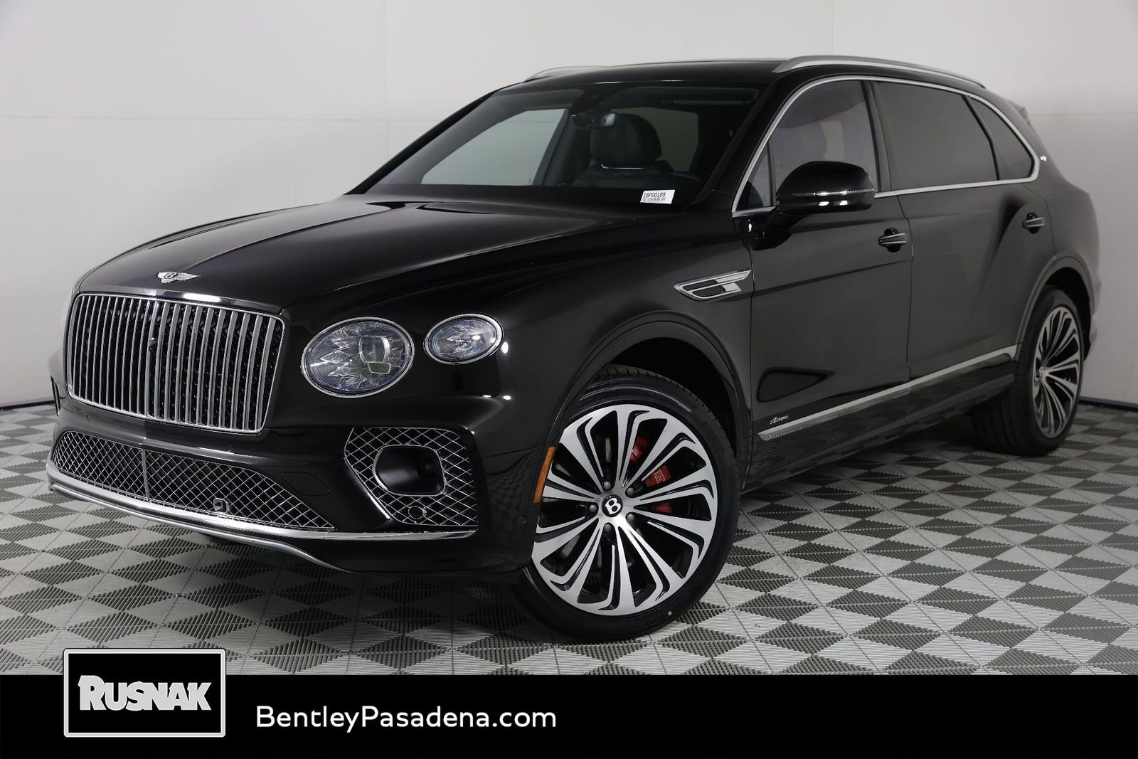 Used 2023 Bentley Bentayga Extended Wheelbase image 1