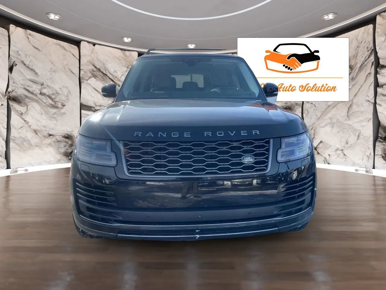 Used 2018 Land Rover Range Rover HSE image 2