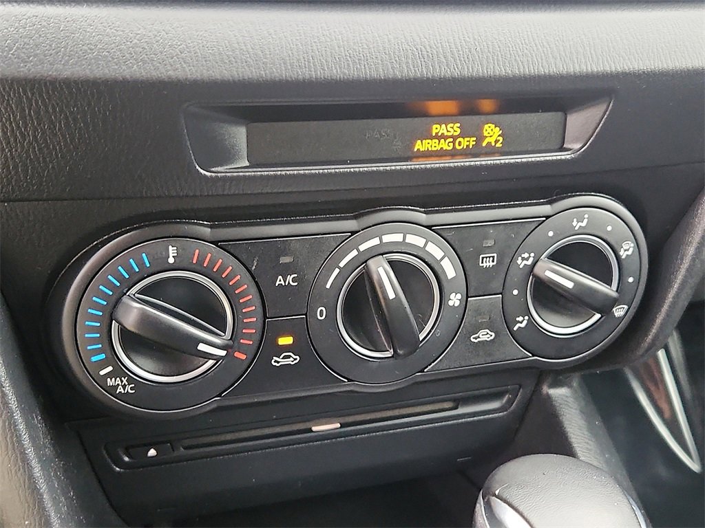 Used 2014 MAZDA MAZDA3 i Touring image 15