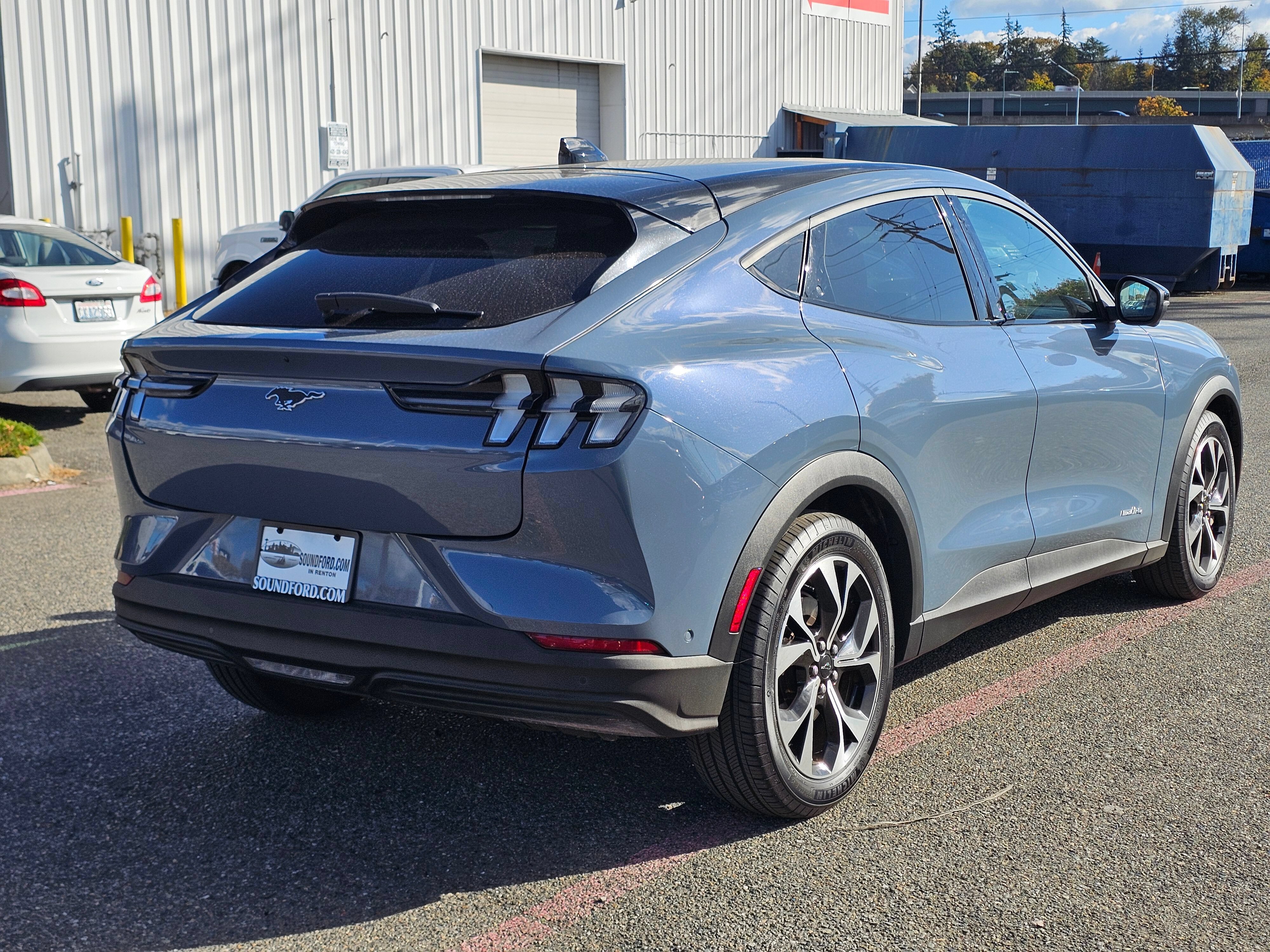 Certified 2024 Ford Mustang Mach-E Select AWD/4WD image 5