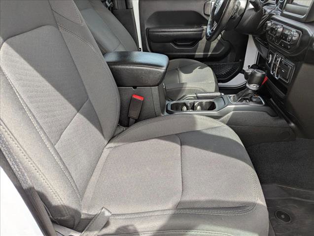 Used 2022 Jeep Gladiator Sport AWD/4WD image 19