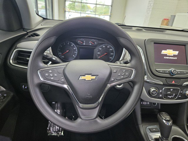 Used 2021 Chevrolet Equinox LS AWD/4WD image 18