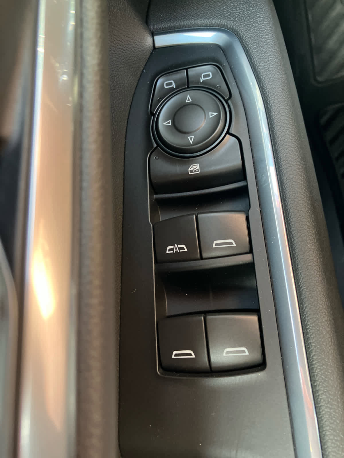 New 2026 GMC Sierra 2500 SLE image 12