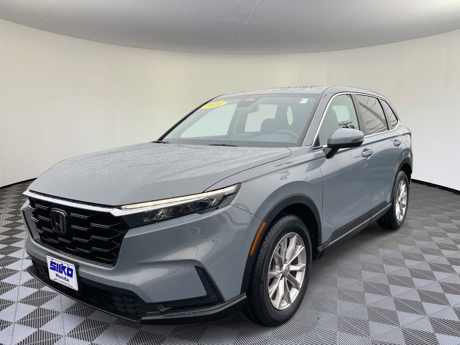 Certified 2024 Honda CR-V EX image 9