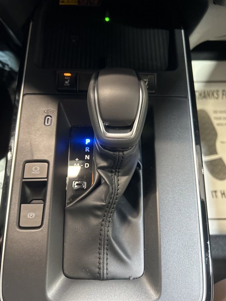 Used 2026 Toyota Corolla Cross XLE w/ Convenience Package image 28