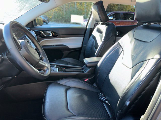 Used 2022 Jeep Compass Limited w/ Sun and Sound Group AWD/4WD image 38