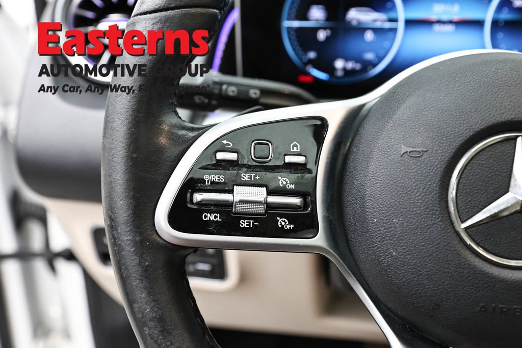 Used 2021 Mercedes-Benz GLB 250 4MATIC image 19