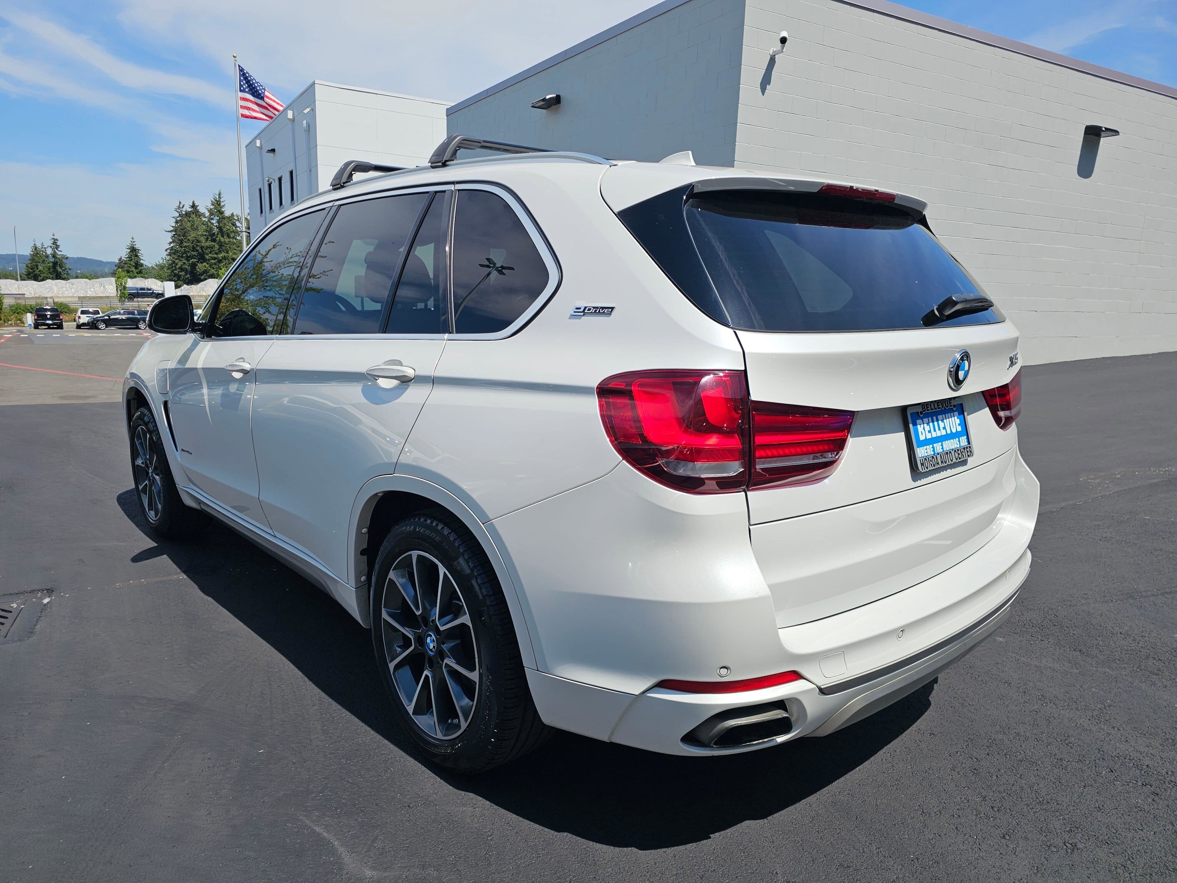 Used 2018 BMW X5 xDrive40e w/ Driving Assistance Package AWD/4WD image 5